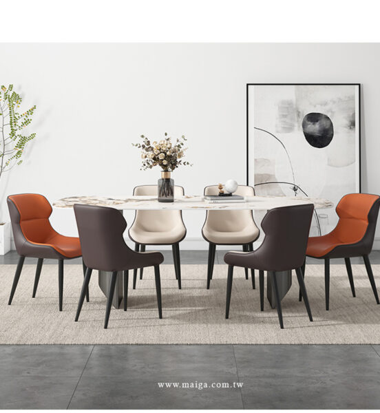 岩板餐桌 德利豐岩板 陶板餐桌 岩板餐桌小尺寸 岩板餐桌客製化 岩板餐桌大尺寸 餐桌 侘寂風岩板 義大利陶板 岩板餐桌推薦